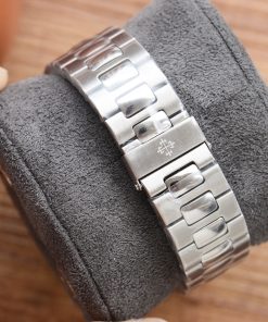 TheChronoLux - Patek Philippe Nautilus 42mm Green Dial, 13327414982328664