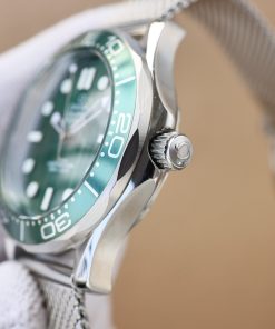 TheChronoLux - Seamaster 42mm 007 Edition with Steel Bracelet, 13327602255247978