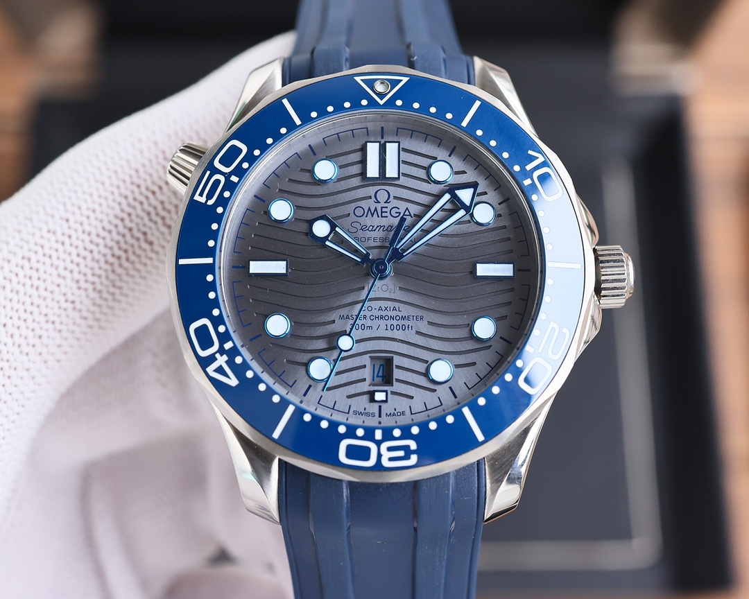 TheChronoLux - Seamaster Diver Co‑Axial Master Chronometer 42mm Blue, 13327603358808916