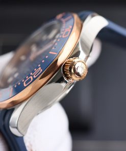 TheChronoLux - Seamaster Diver Co‑Axial Master Chronometer 42mm Blue & Gold, 13327603358808930
