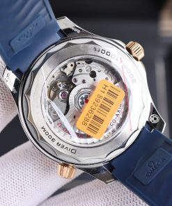 TheChronoLux - Seamaster Diver Co‑Axial Master Chronometer 42mm Blue & Gold, 13327603358808933