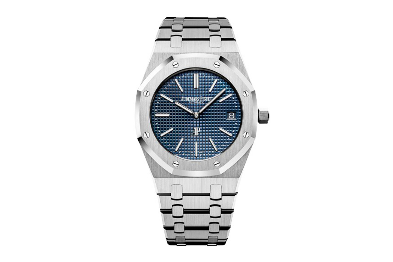 TheChronoLux - Audemars Piguet Royal Oak Jumbo 15202 39mm Blue, photo 2024 07 05 16 16 15 2